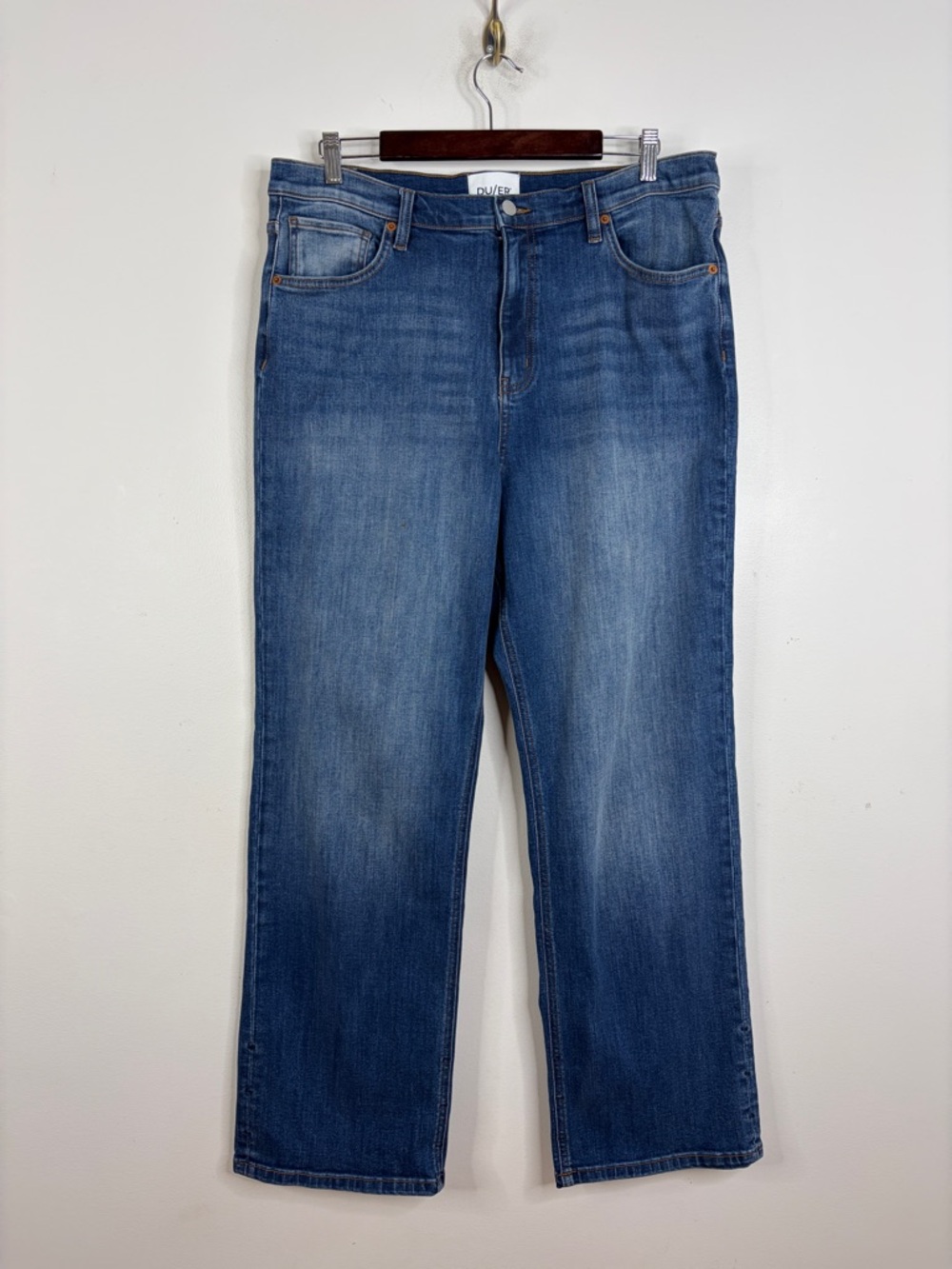 DU/ER Jeans Womens 34 x 30 Medium Blue High Rise Straight Wide Leg Stretch Denim